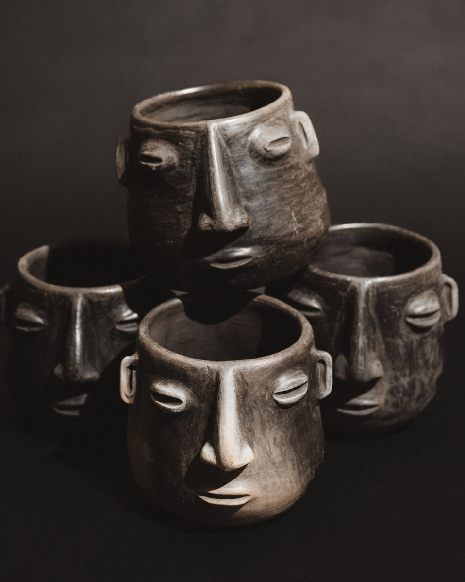 Handmade barro negro planters