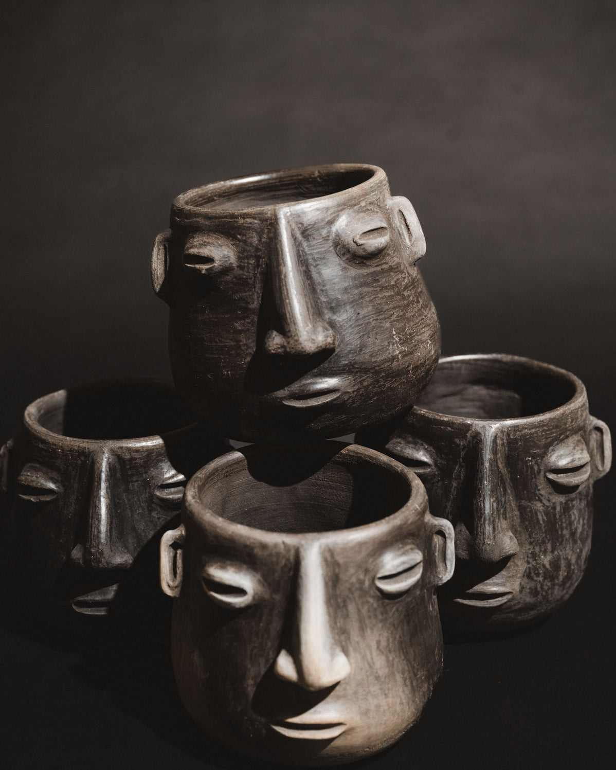 Handmade barro negro planters