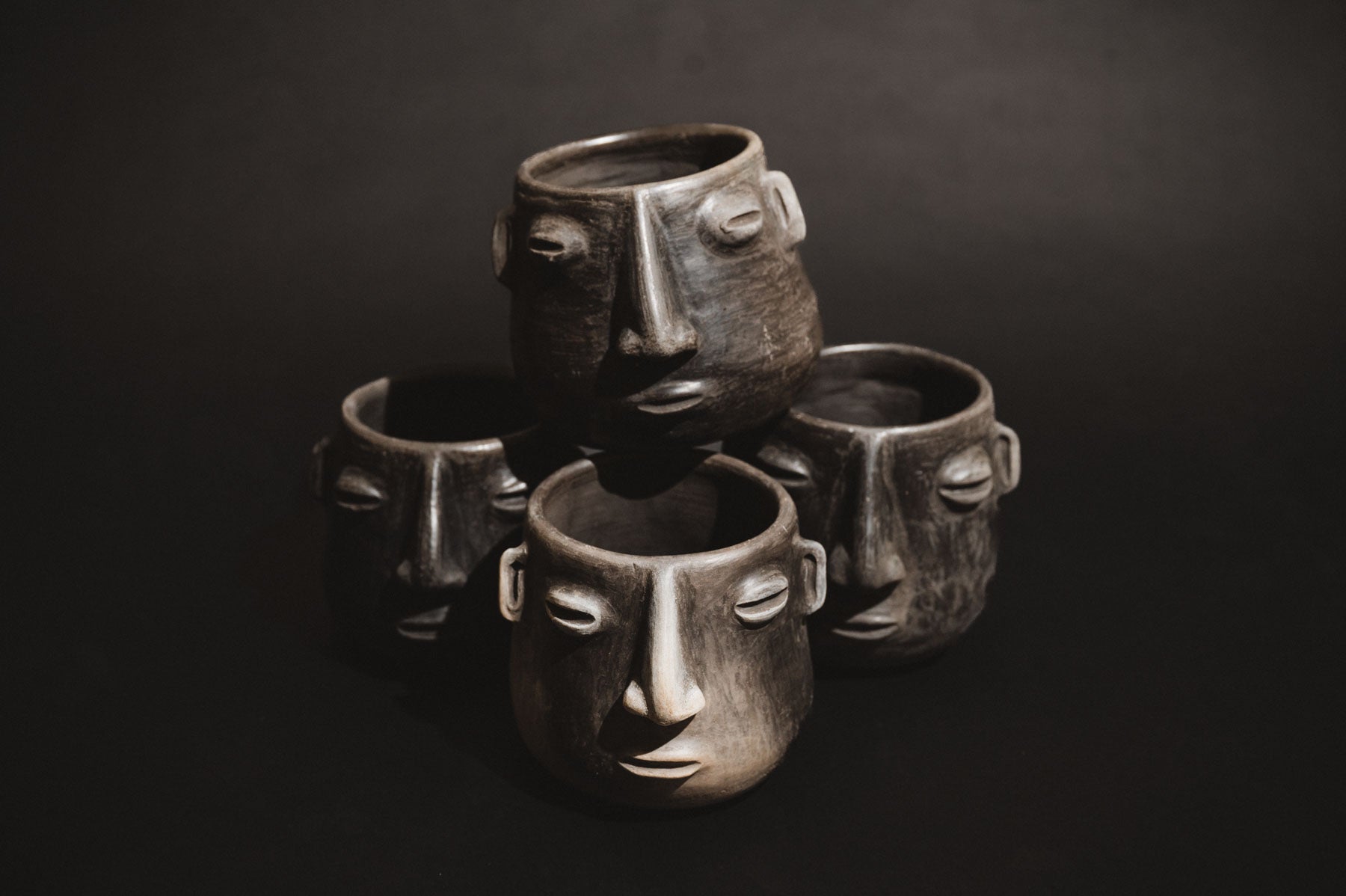 Handmade barro negro planters