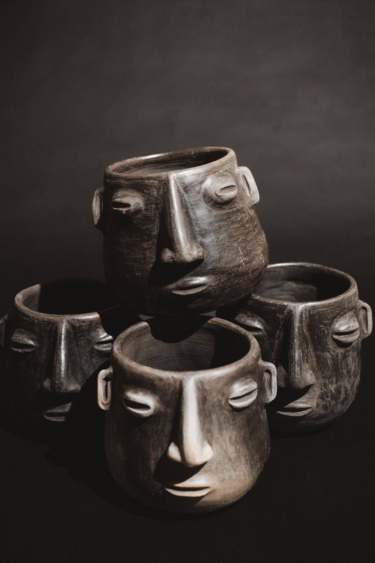 Handmade barro negro planters